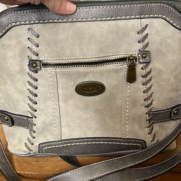 B.O.C. Grey on grey boho purse - Picture 6 of 13
